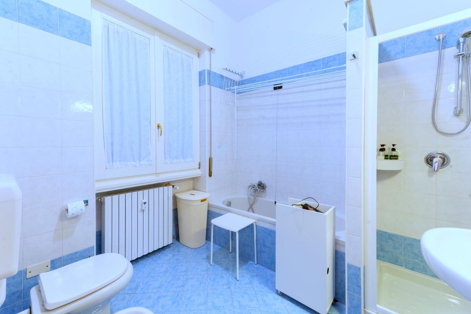Holiday Apartment - Brescia Centro - Parcheggio Privato Dış mekan fotoğraf