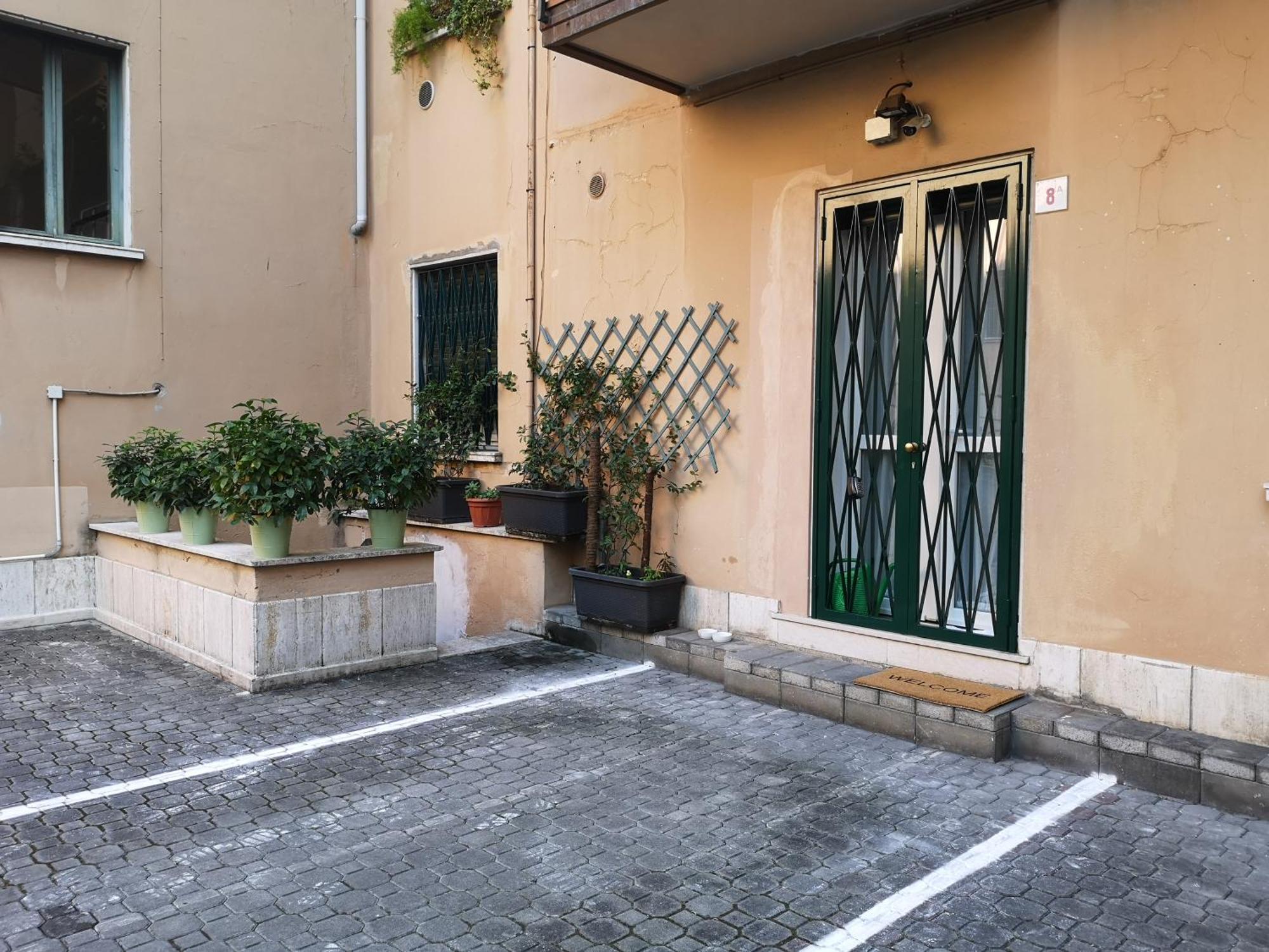 Holiday Apartment - Brescia Centro - Parcheggio Privato Dış mekan fotoğraf